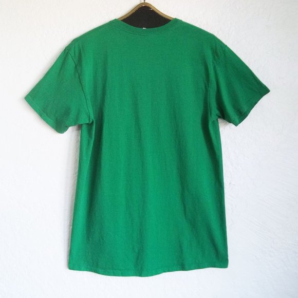 Christmas Kitsch Holiday ELF Santas Helper Graphic Cotton Tee Shirt T Shirt M - Picture 2 of 2